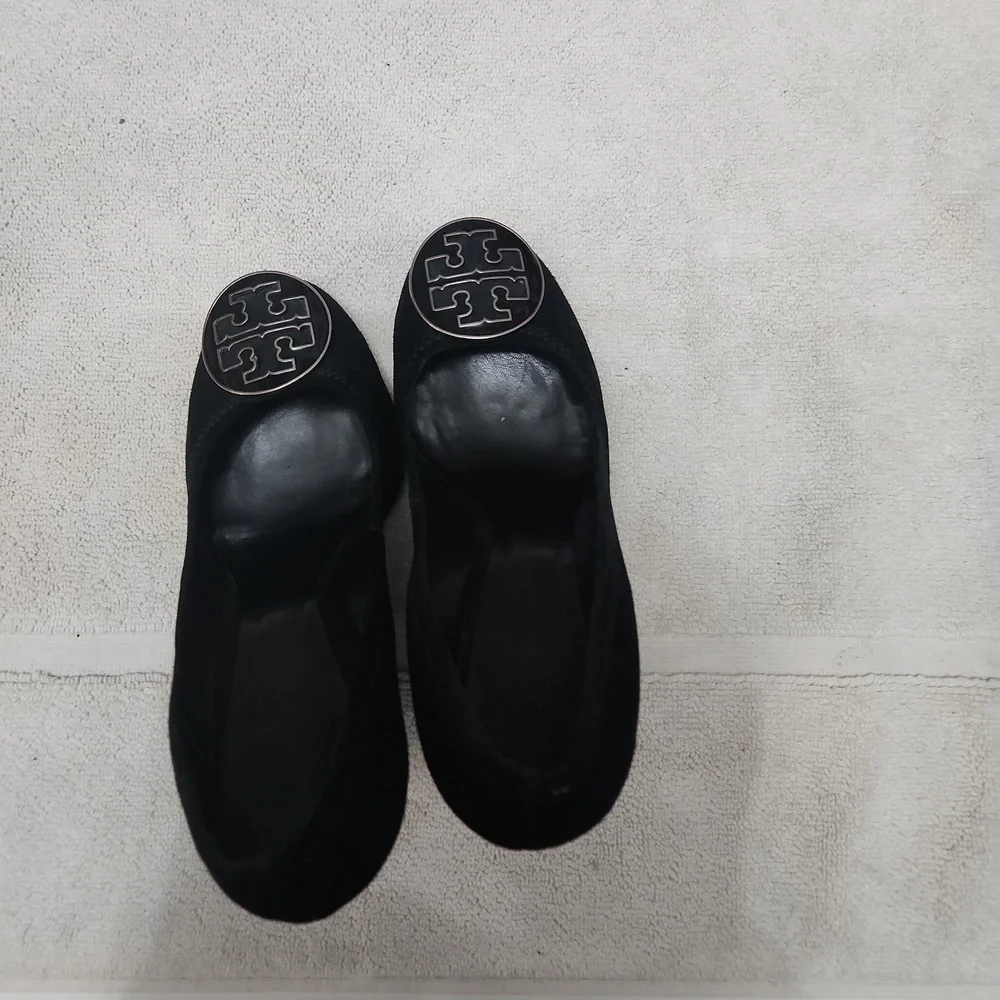 Tory Burch shoe - Picture 1 of 6